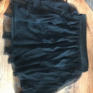 Black ballerina mini skirt